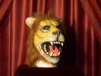 maschera leone.jpg (46155 byte)